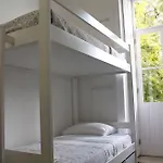 Hostel Ww & *