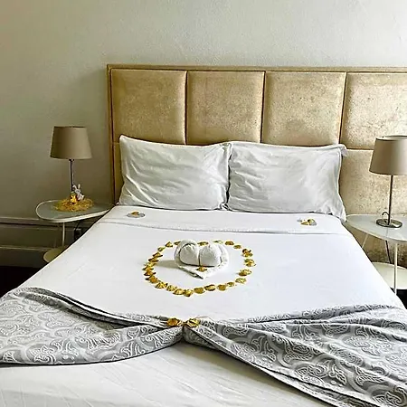 Ww & Hostel Coimbra