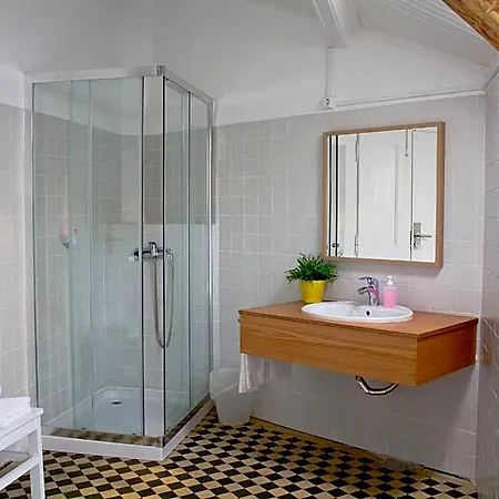 Hostel Ww & Coimbra
