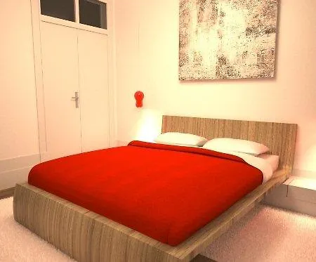 Hostel Ww &