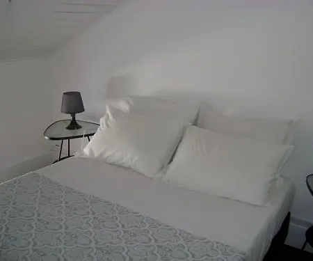 Ww & * Coimbra